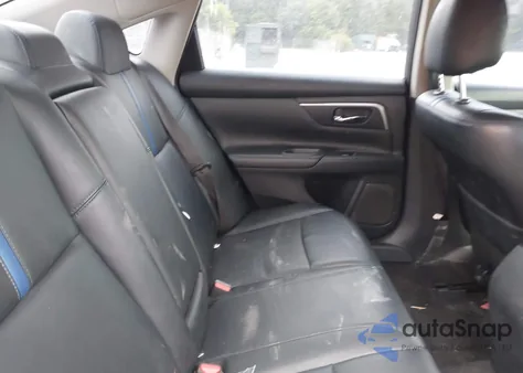 2018 Nissan Altima 2.5 Sr из США, поврежденный, VIN 1N4AL3APXJC142208